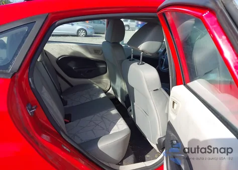 2013 Ford Fiesta Se z USA, uszkodzony, nr VIN 3FADP4BJ2DM203197